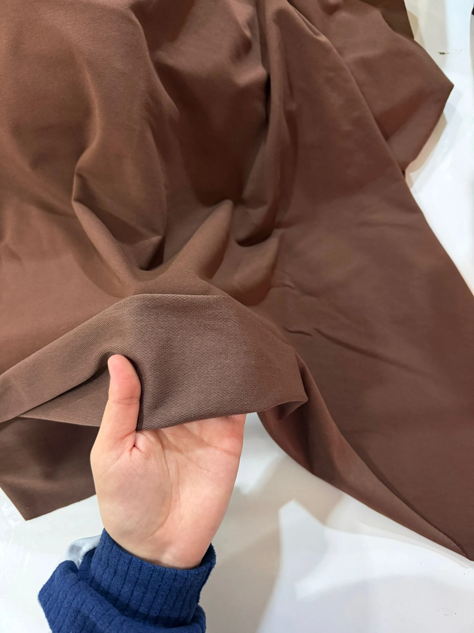 KAHVERENGİ DİZ YAPMAZ