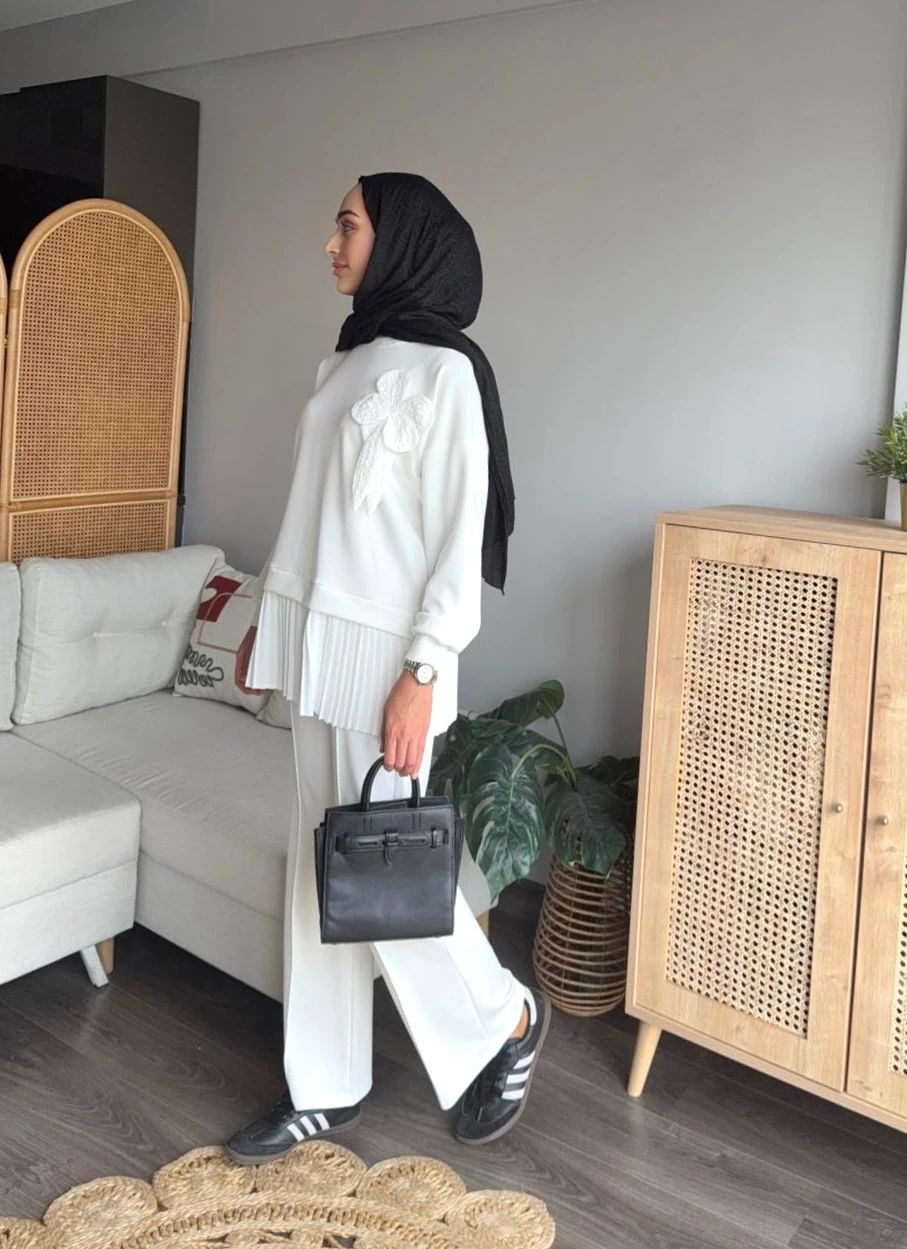 Zambak Takım - Beyaz