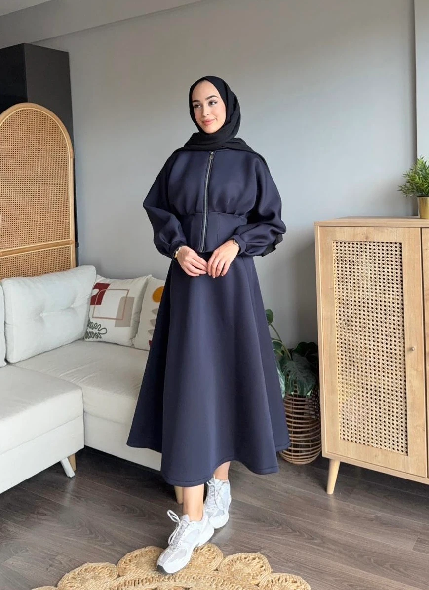 TB Fermuarlı Etekli Takım