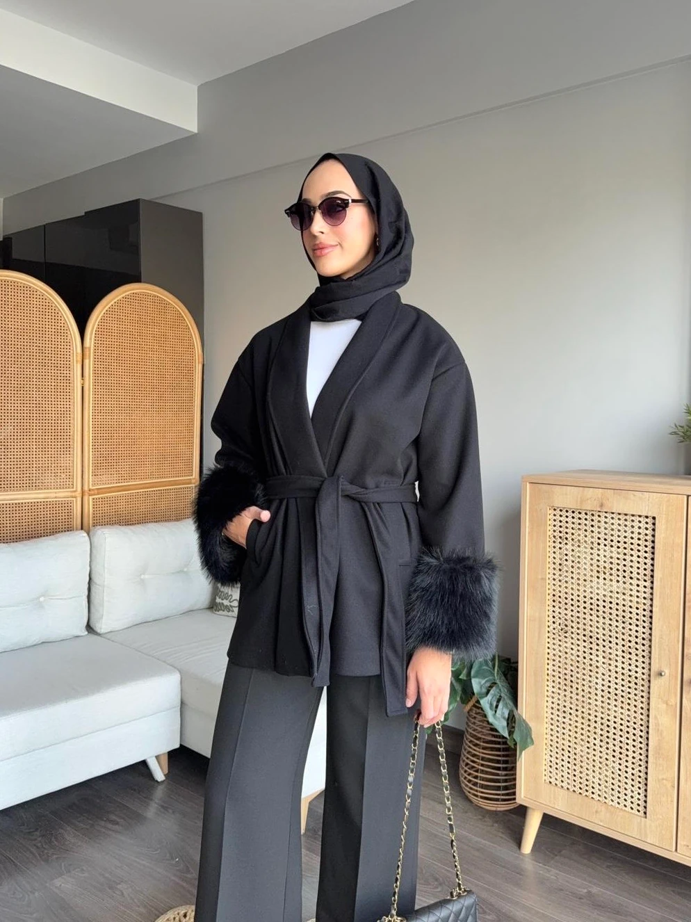 Kürklü Kol Kaban - Siyah