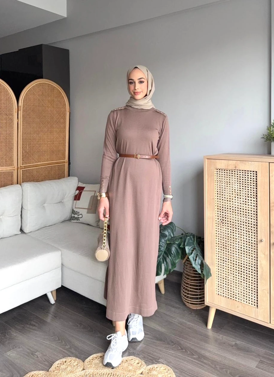 Düğmeli Merserize Elbise