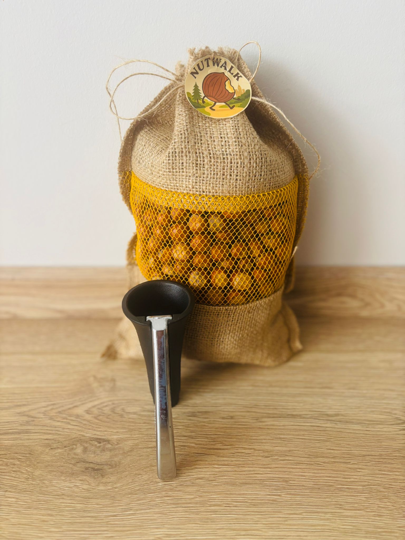 Nutwalk 1 Kg Kabuklu Fındık (Jüt Çuval) + Fındık Kıracağı Hediyeli | %100 Yerli Doğal Fındık