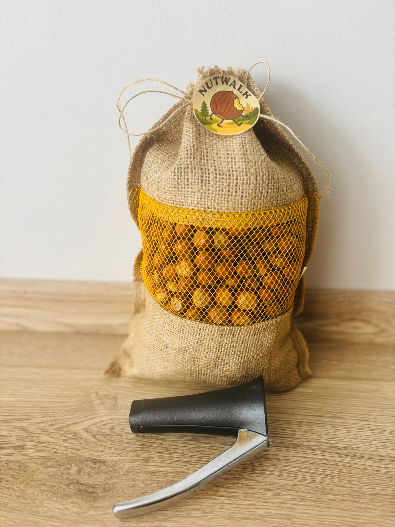 Nutwalk 1 Kg Kabuklu Fındık (Jüt Çuval) + Fındık Kıracağı Hediyeli | %100 Yerli Doğal Fındık