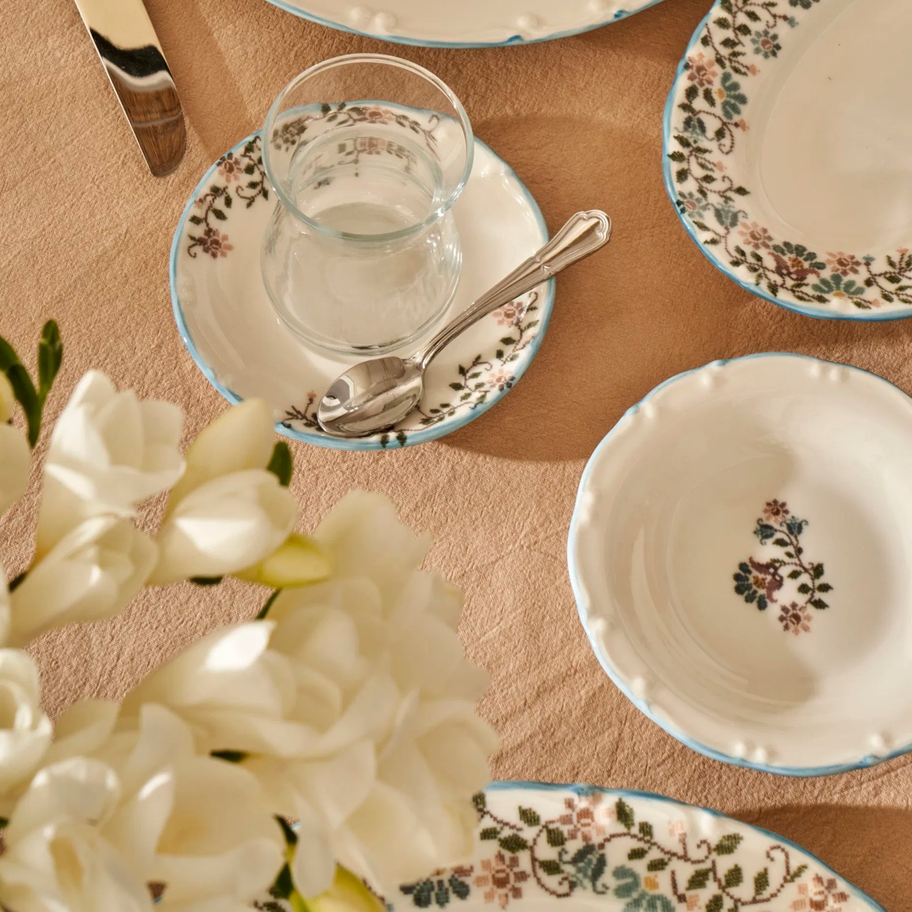 Vintage Porselen 26 Parça 6 Kişilik Kahvaltı Takımı Mavi
