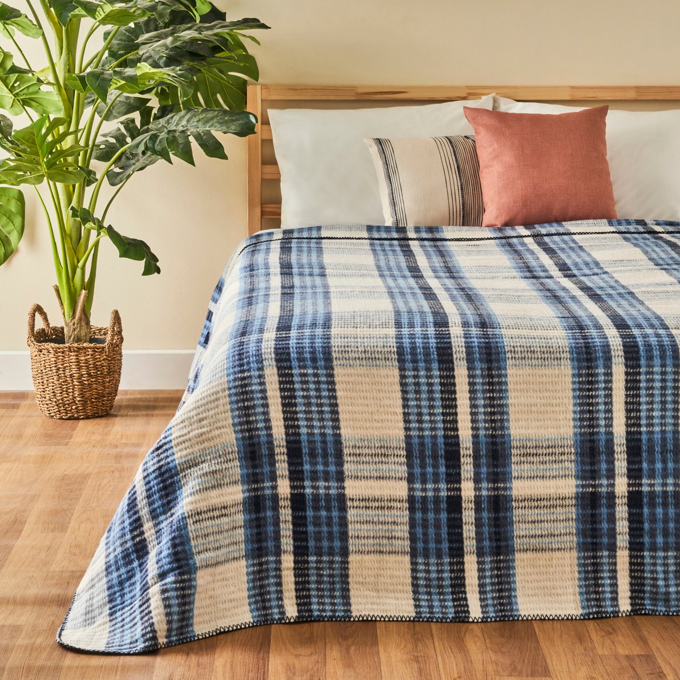 Noah Pamuklu Tek Kişilik Skoç Battaniye Mavi (150x200 cm)