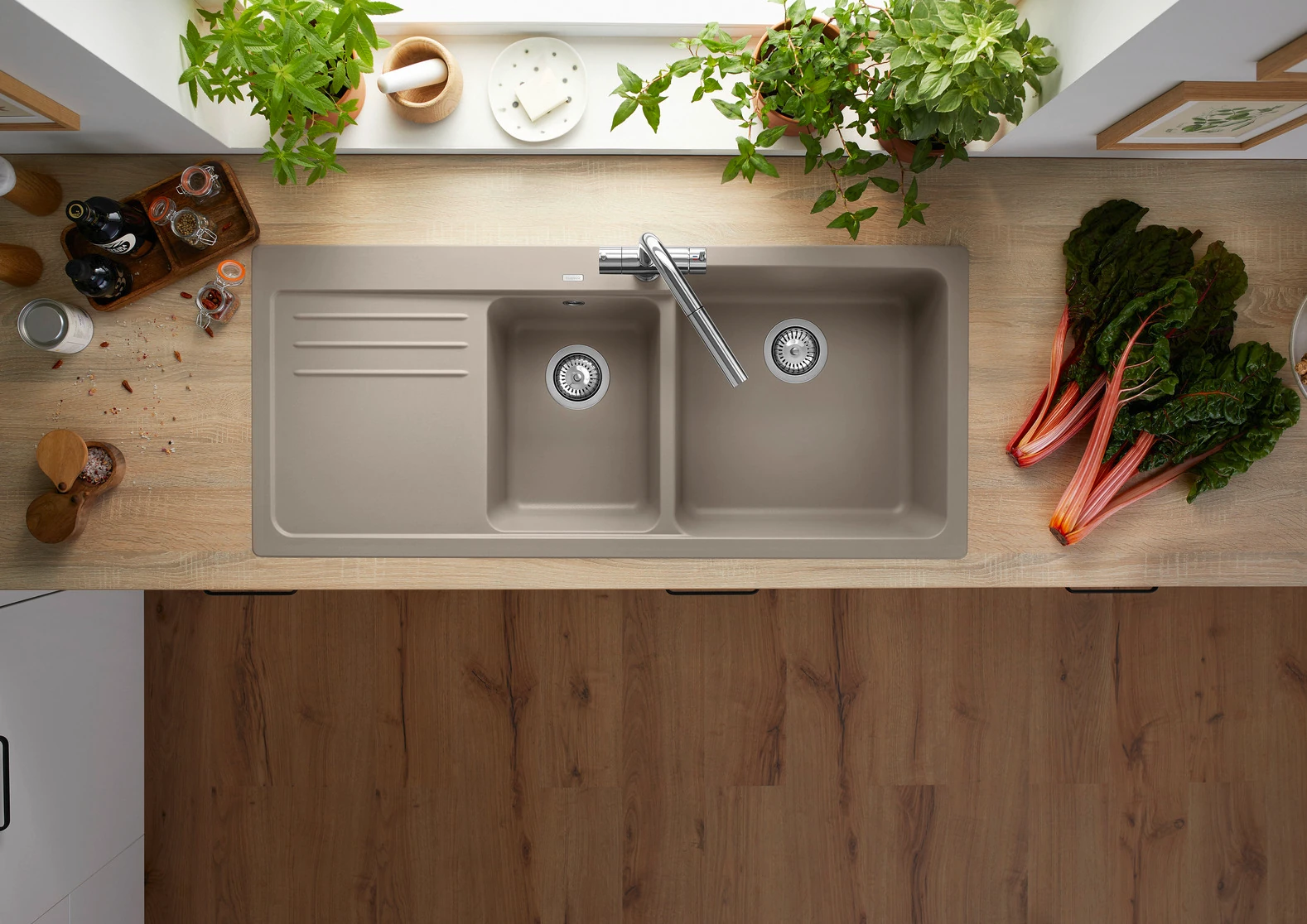 527315-Blanco Naya 8 S Sol Damlalıklı Granit Eviye Volcano Gri