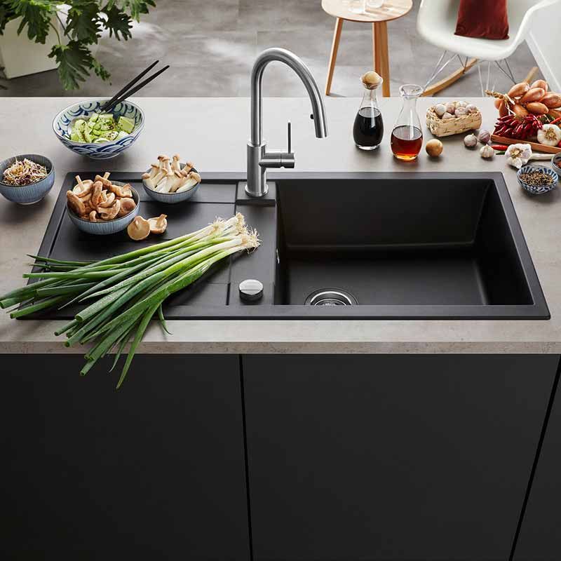 525931-Blanco Metra Xl 6 S Siyah Damlalıklı Granit Eviye