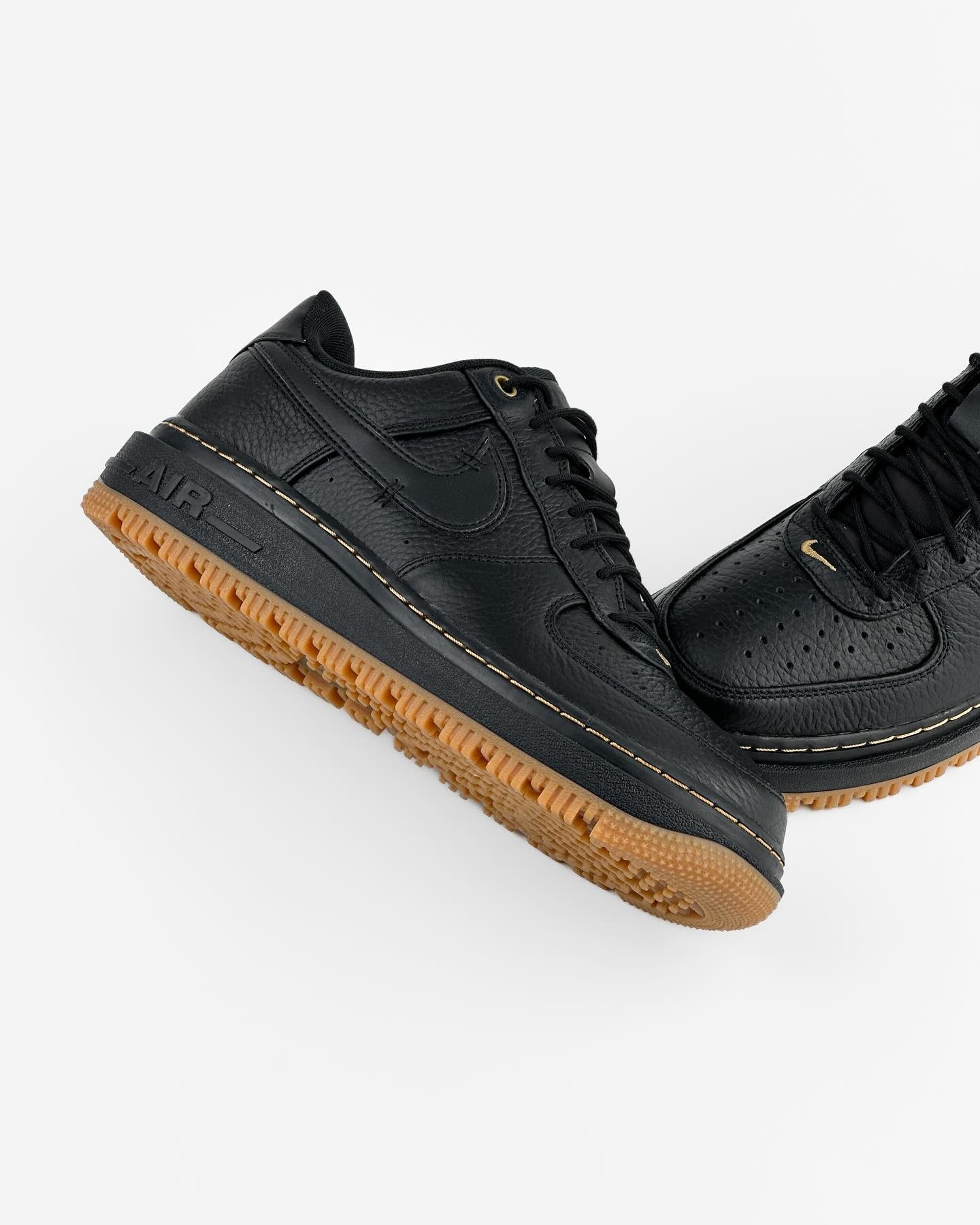 Nike Air Force 1 Low Luxe Black Gum