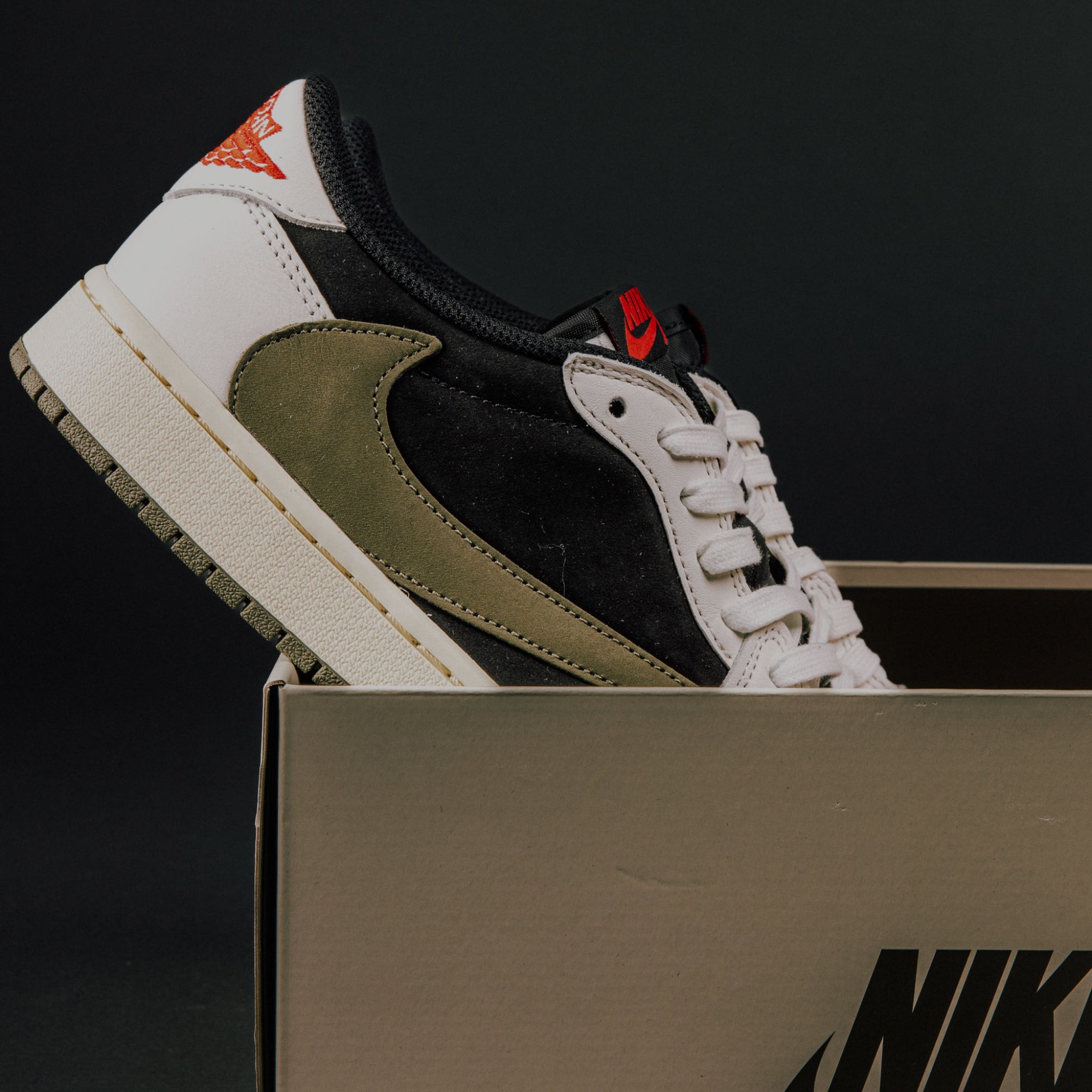 Nike Air Jordan 1 Retro Low OG SP Travis Scott Olive