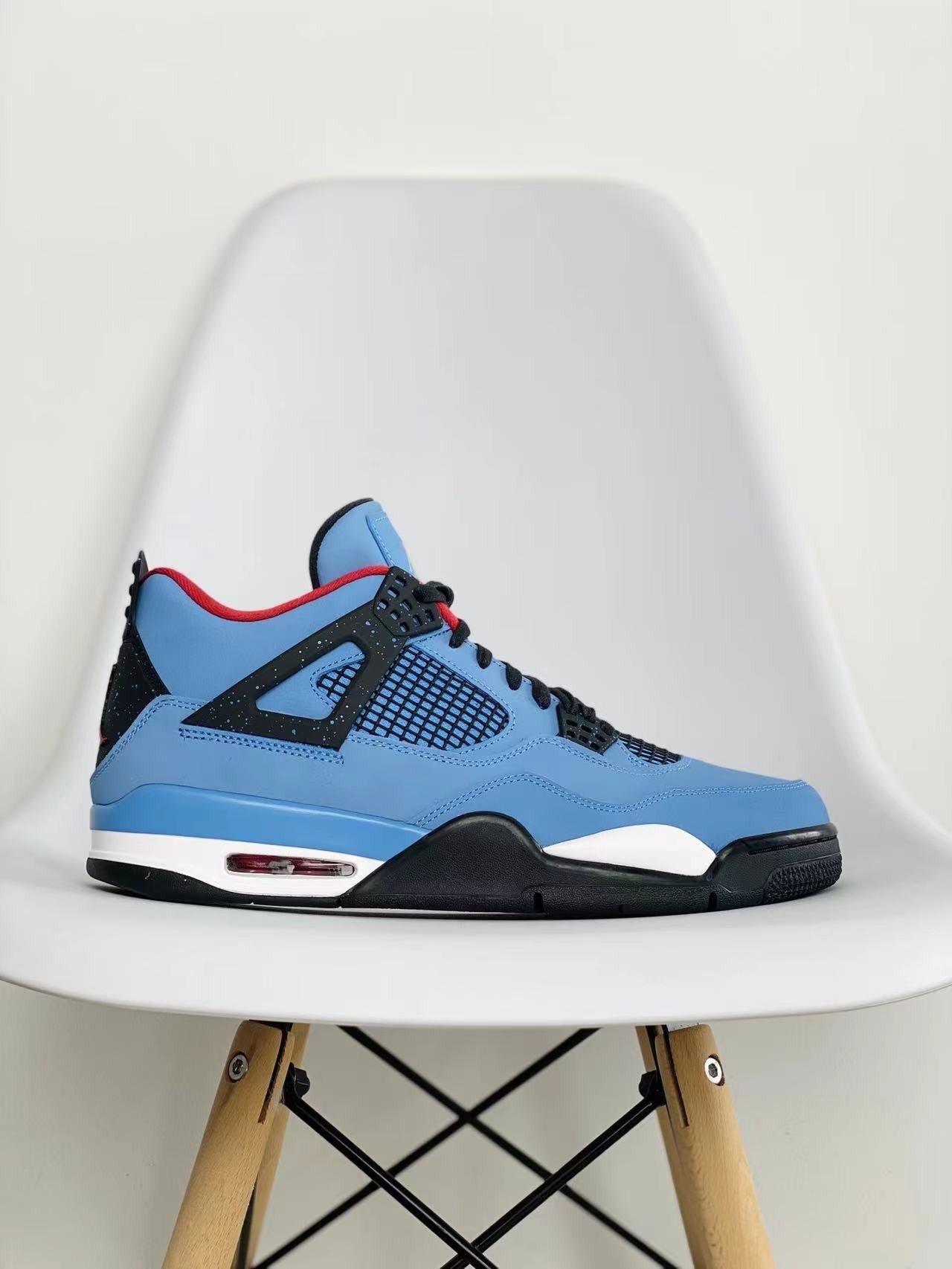 Nike Air Jordan 4 Retro Travis Scott Cactus Jack