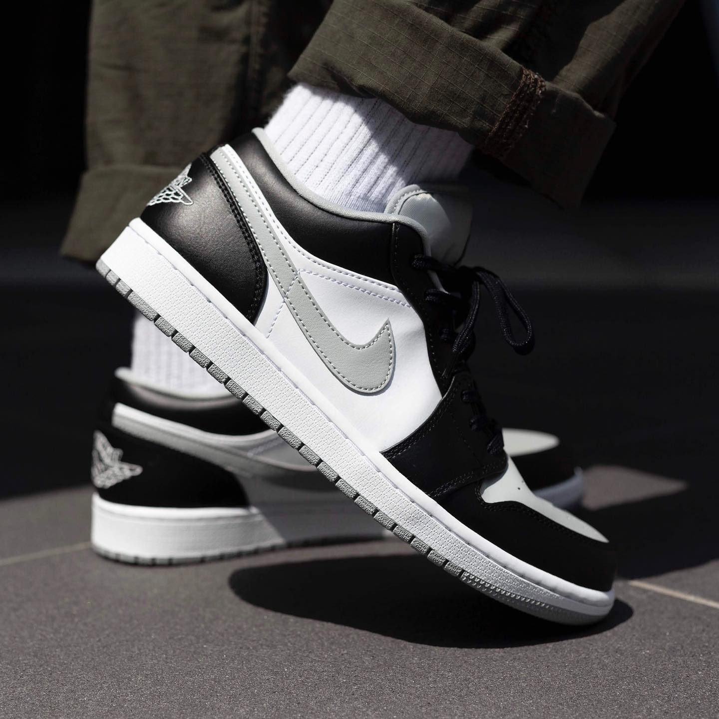 Nike Air Jordan 1 Low Shadow Grey