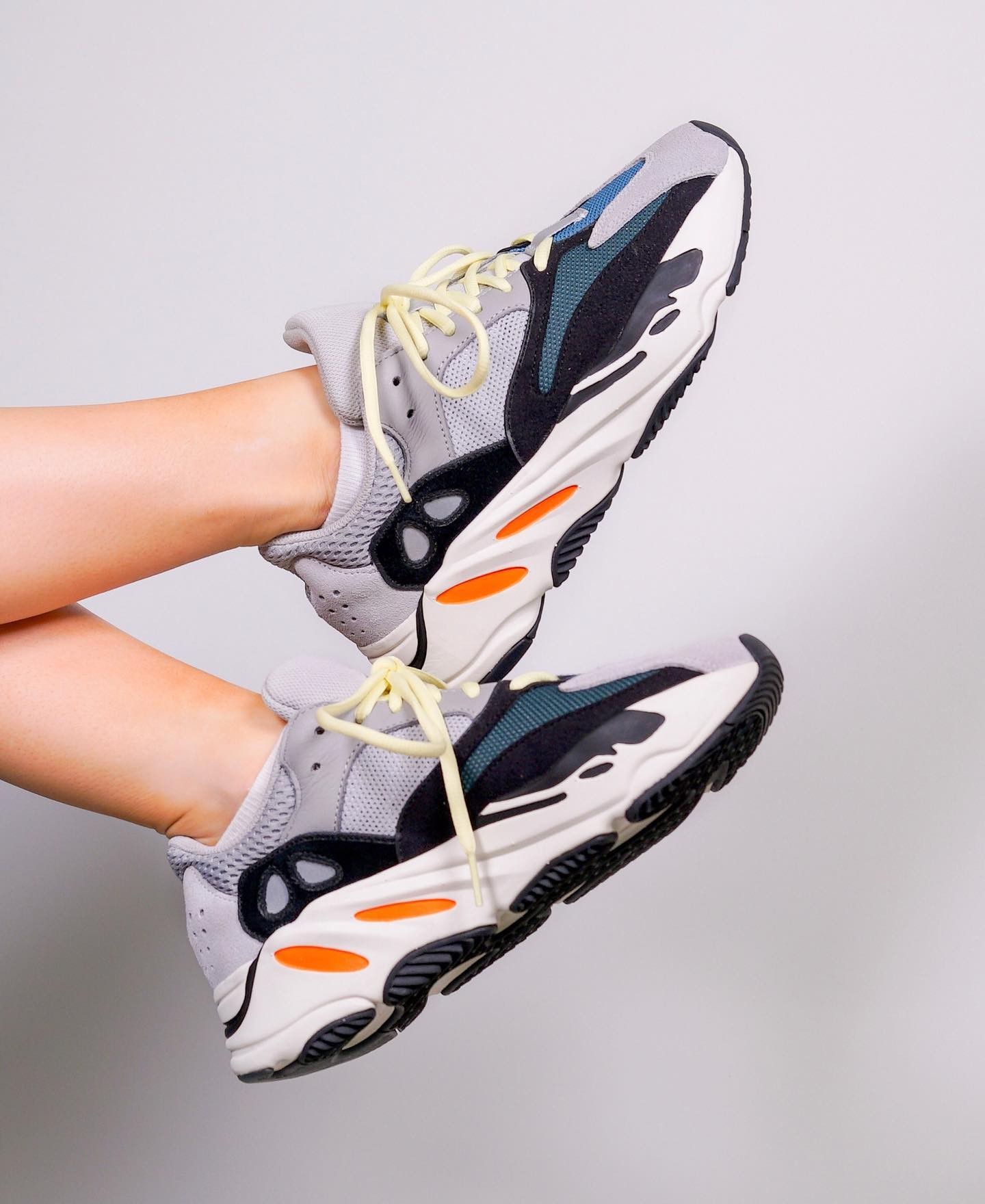 adidas Yeezy Boost 700 Wave Runner