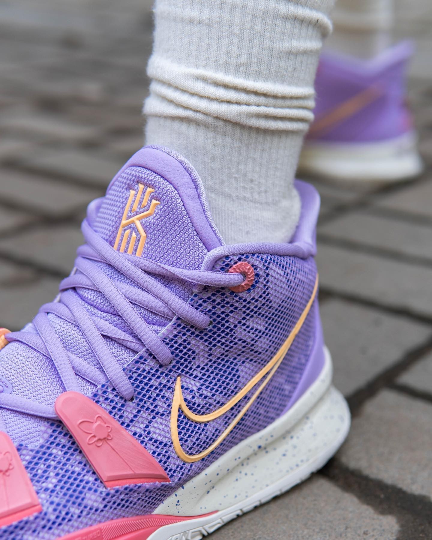 Nike Kyrie 7 Daughters