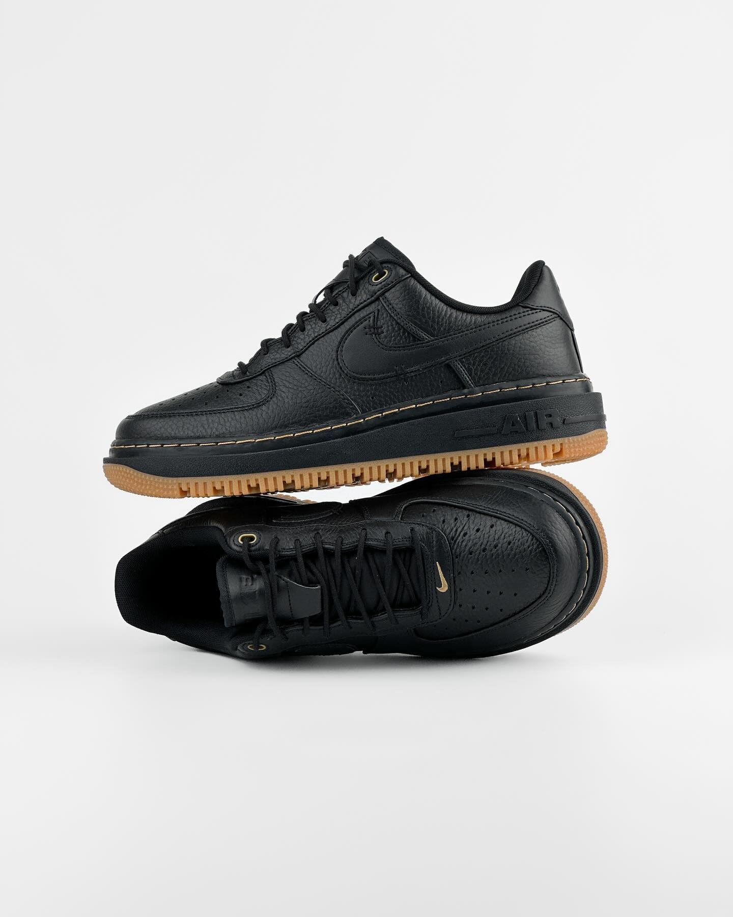 Nike Air Force 1 Low Luxe Black Gum