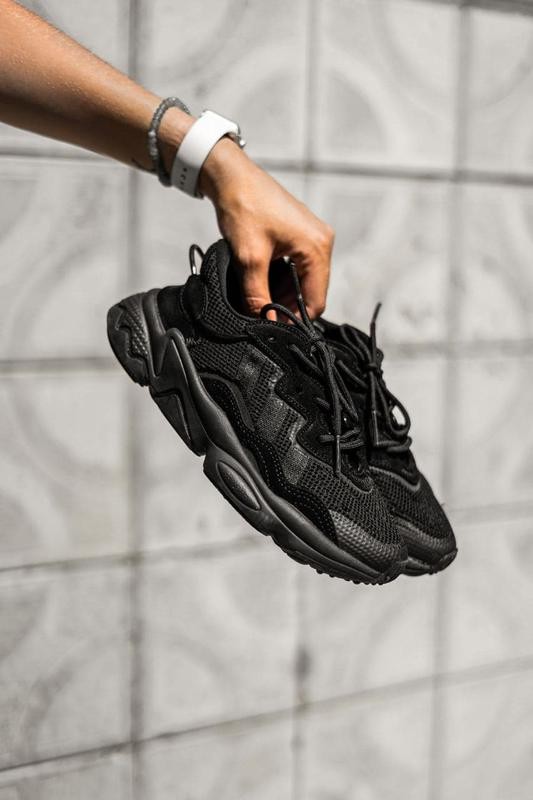 adidas Ozweego Triple Black