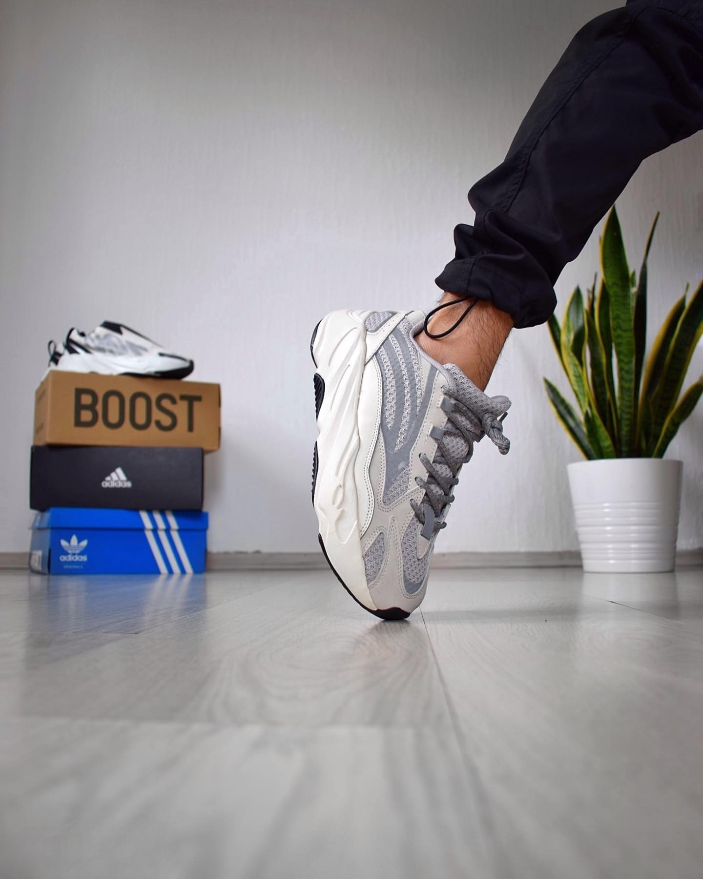 adidas Yeezy Boost 700 V2 Static