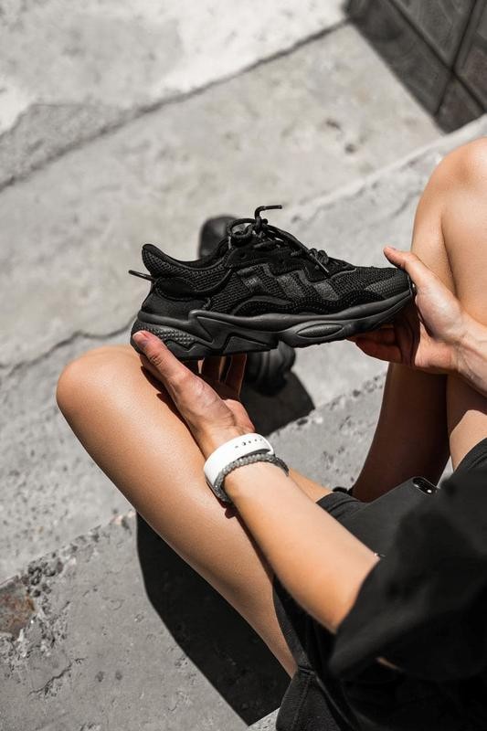 adidas Ozweego Triple Black