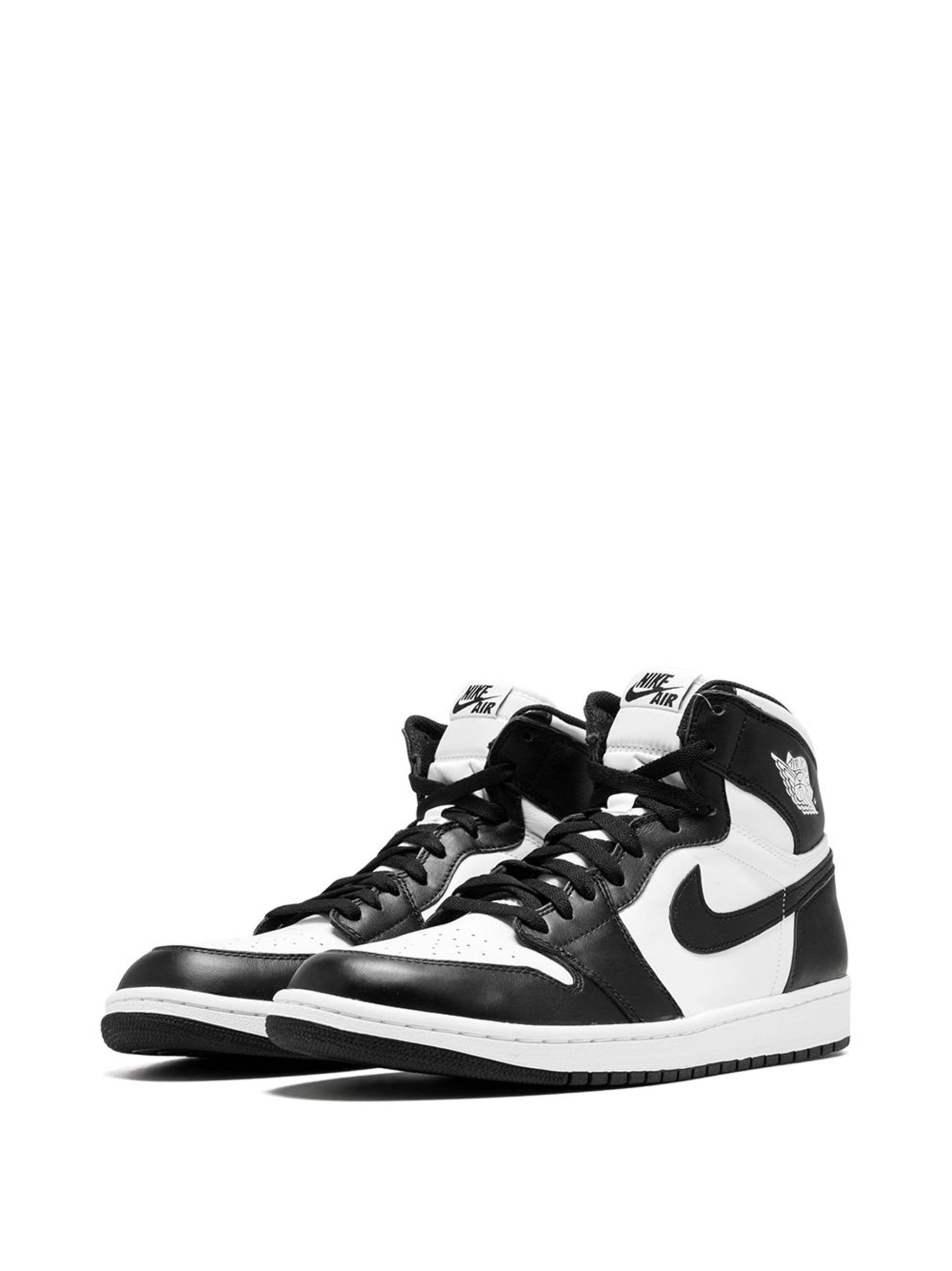 Nike Air Jordan 1 Retro High Black White