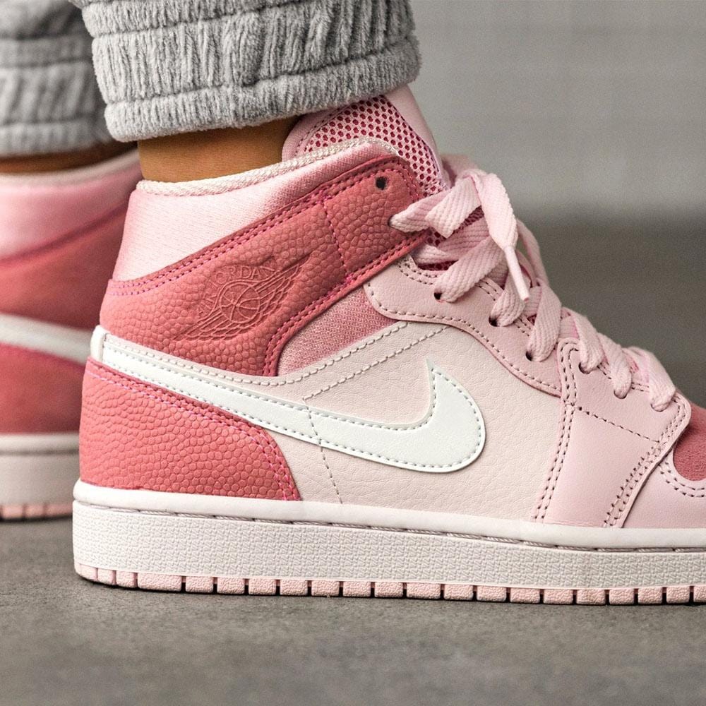 Nike Air Jordan 1 Mid Digital Pink