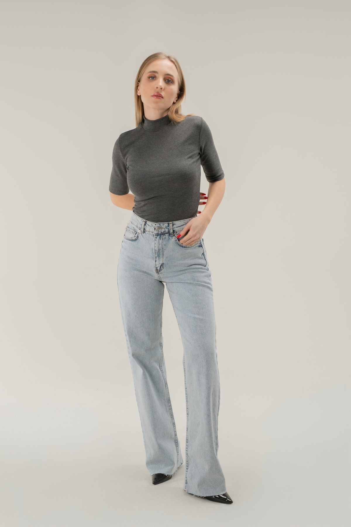 Straight Fit Kesik Paça Jean - açık mavi