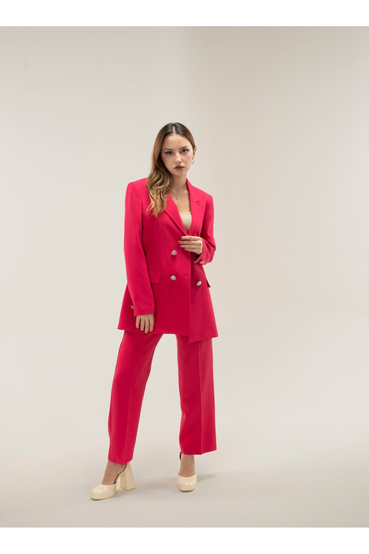 Kruvaze Vatkalı Astarlı Gümüş Düğme Blazer ceket - fuşya