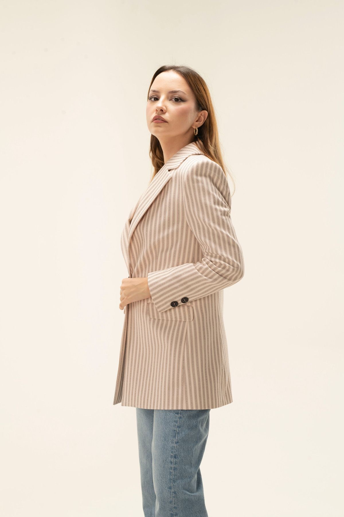 Çizgili Tek Düğme Astarlı Vatkalı Blazer ceket - Bej