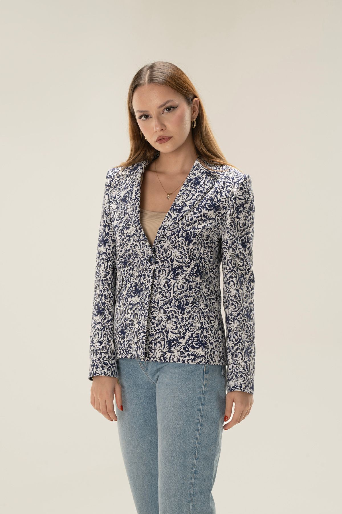 One-Button Blazer Jacket with Patterned Lining Wadding