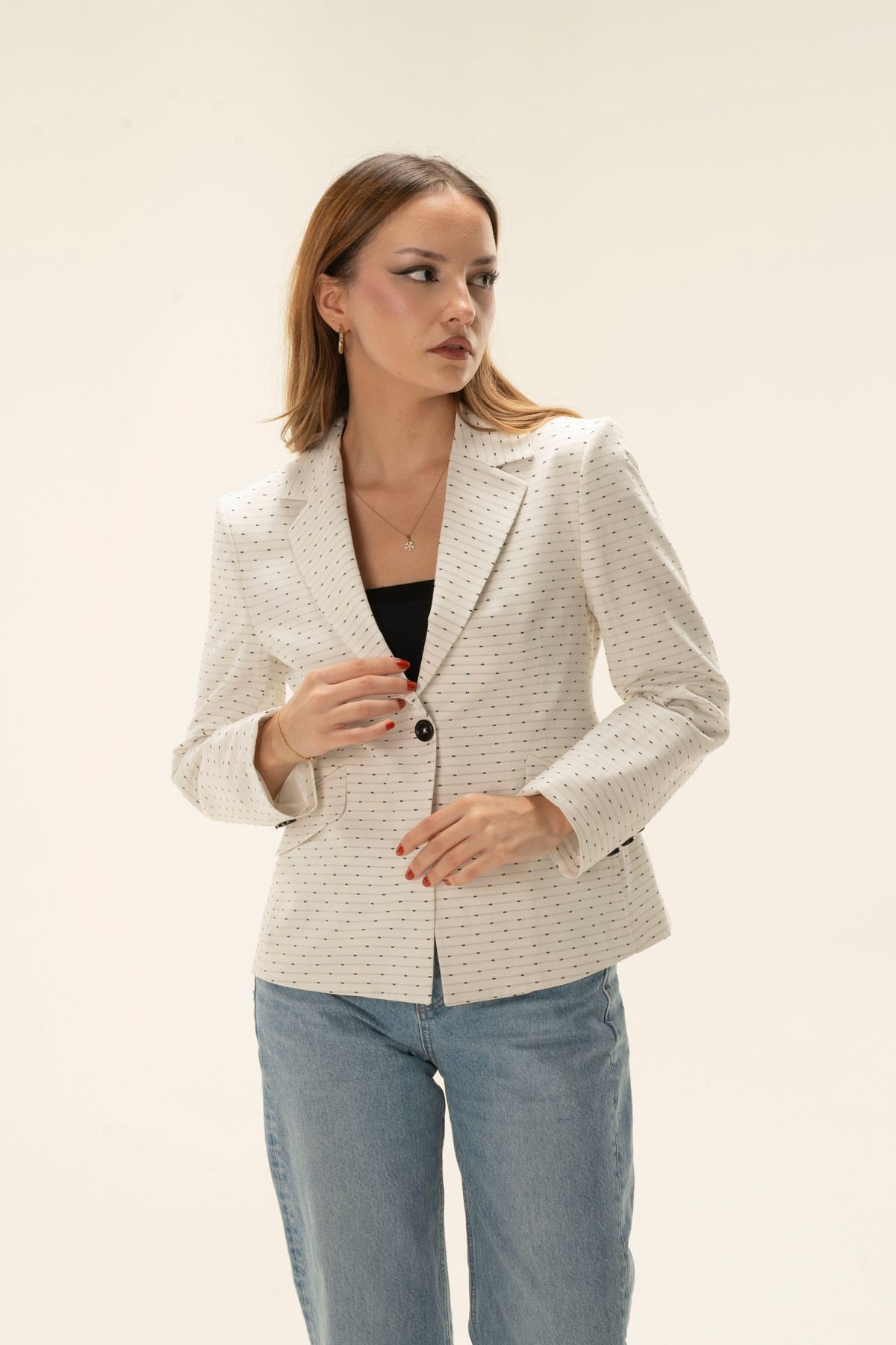 Tek Düğme Astarlı Vatkalı Kısa Blazer ceket