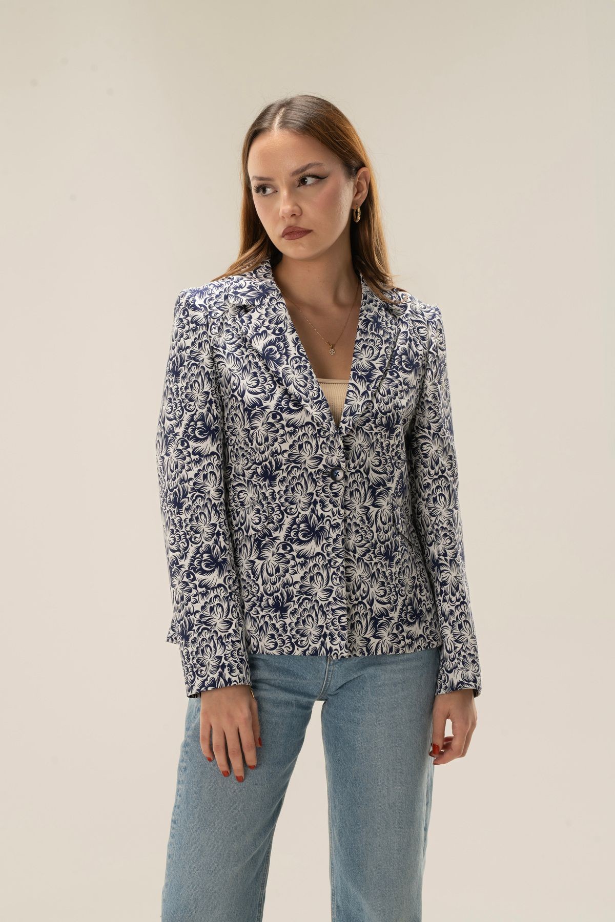 Desenli Astarlı Vatkalı Tek Düğmeli Blazer Ceket