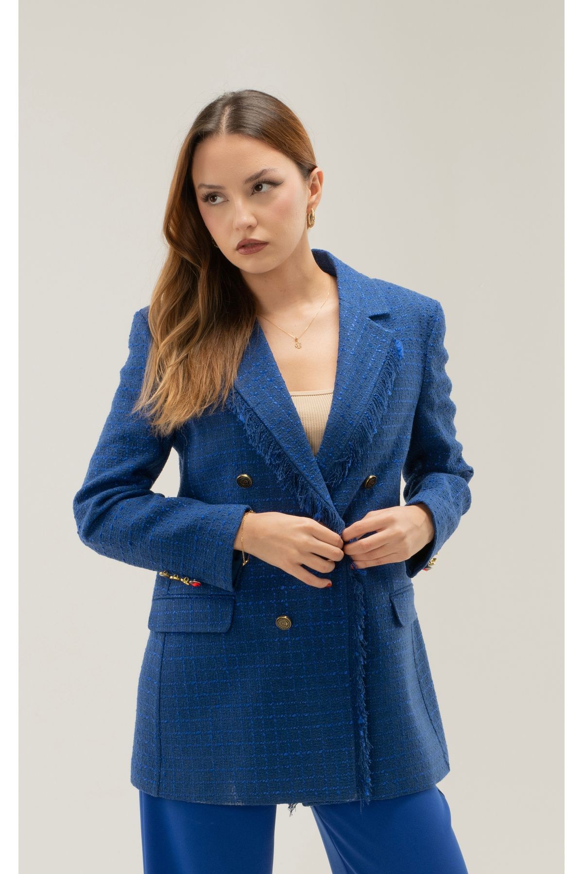 Tüvit Püskülü Astarlı Gold Düğme Blazer Ceket - saks