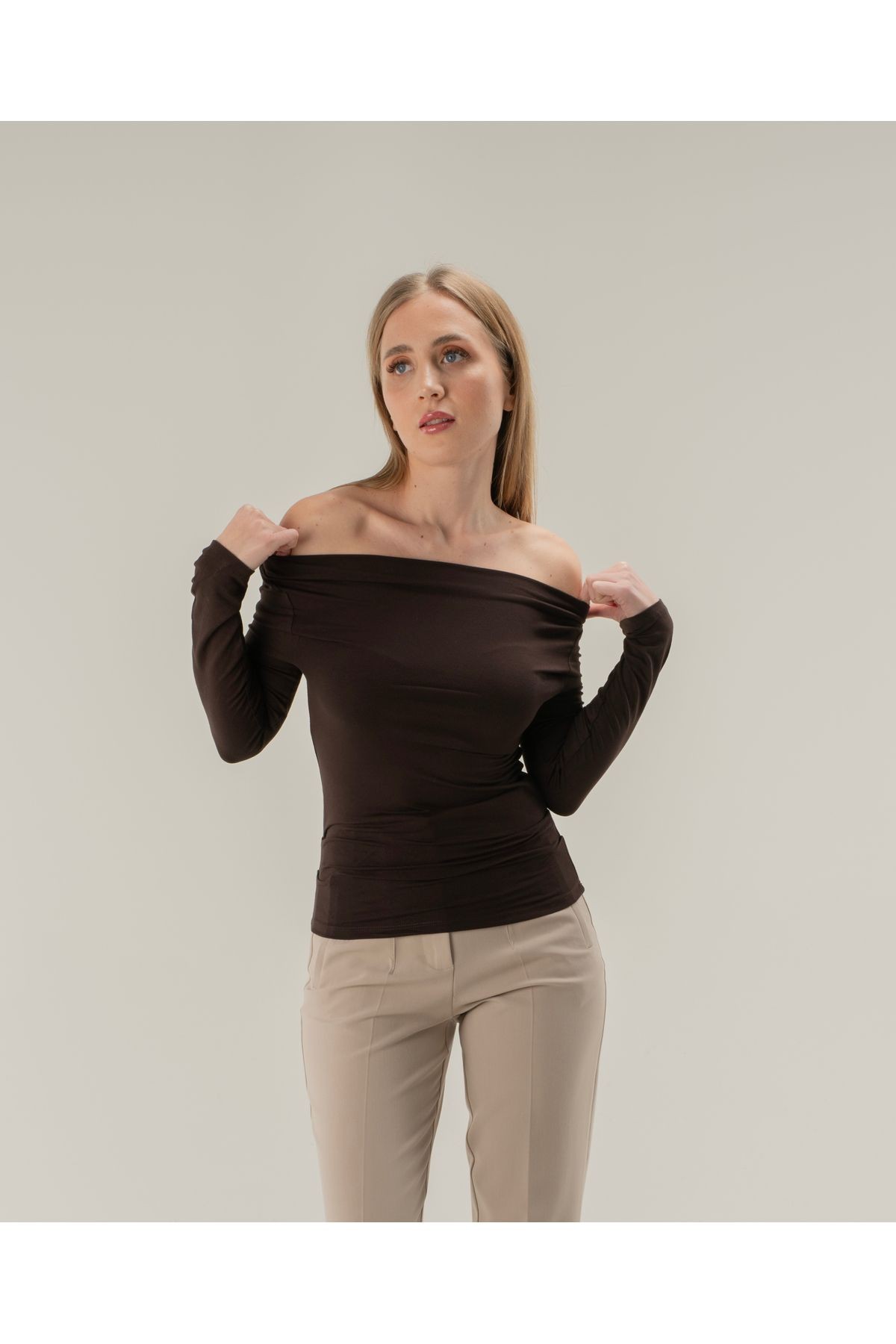 Degaje Yaka Soft Touch Bambu Yan Büzgülü T-shirt - Kahverengi
