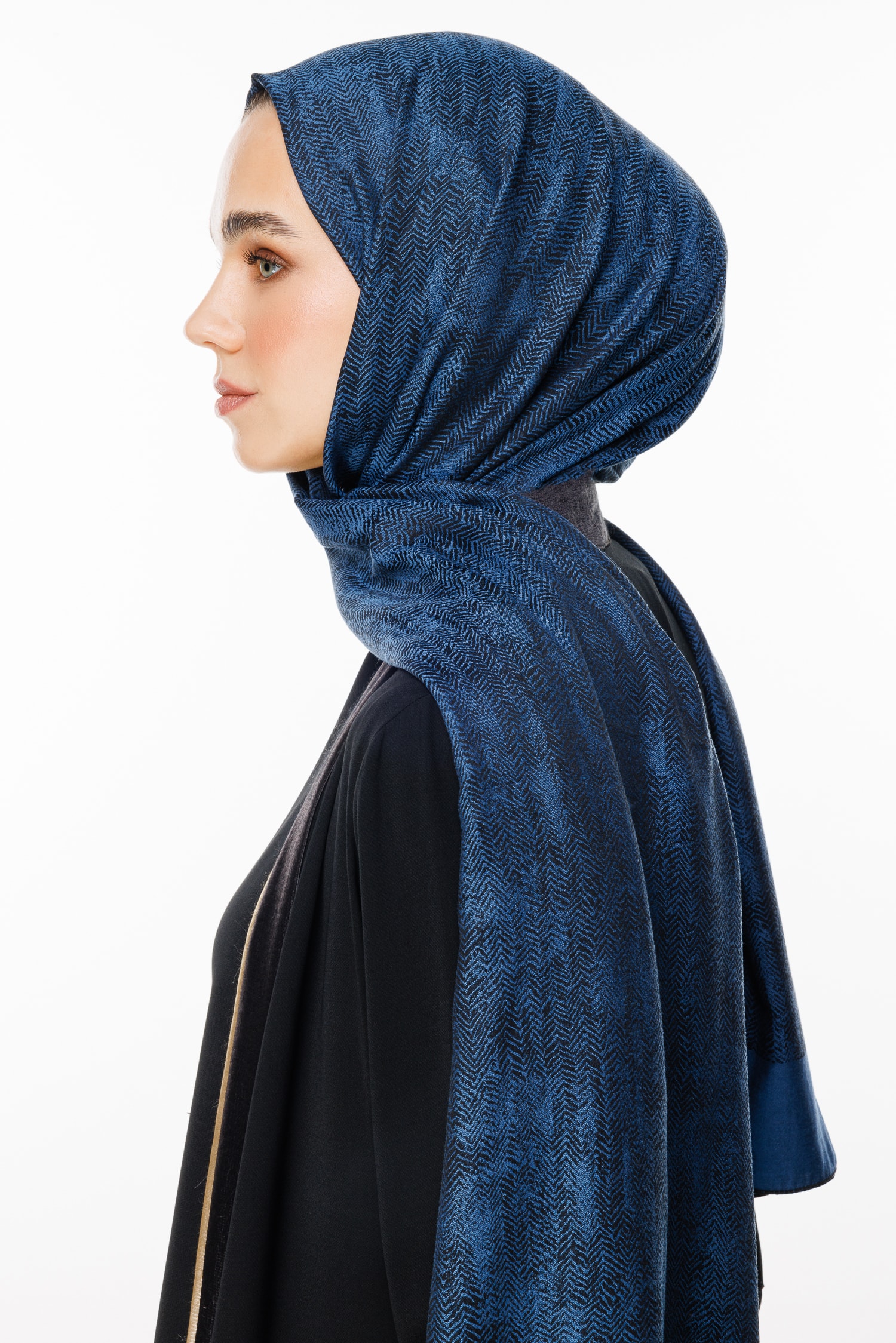 Sahra-Pattern Reversible Shawl - Black-Indigo