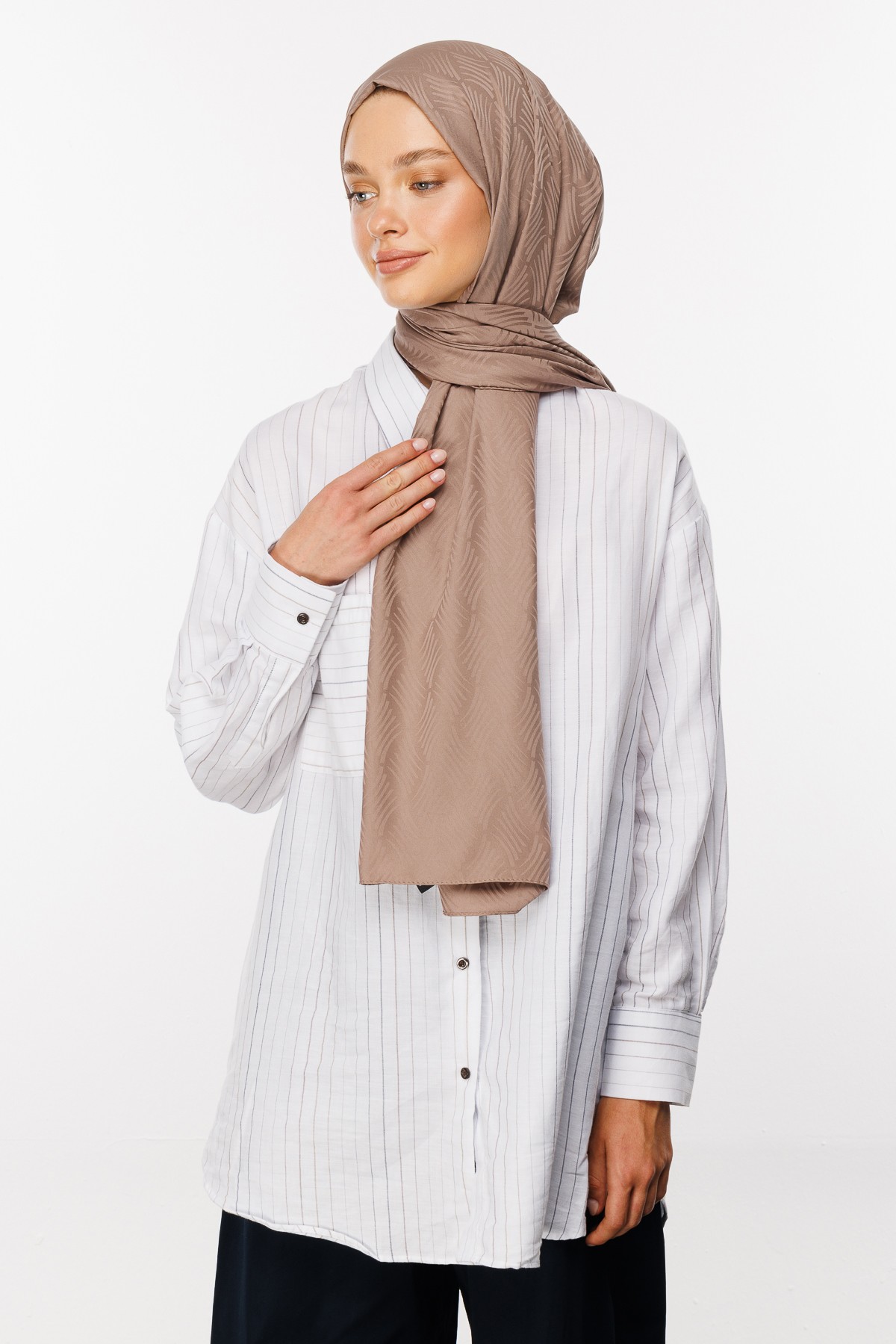 Aura Pattern Silk Jacquard Shawl - Canyon