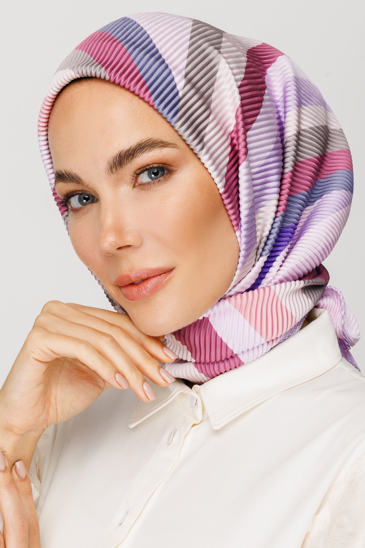 Akra Pattern Pleated Scarf - Lilac