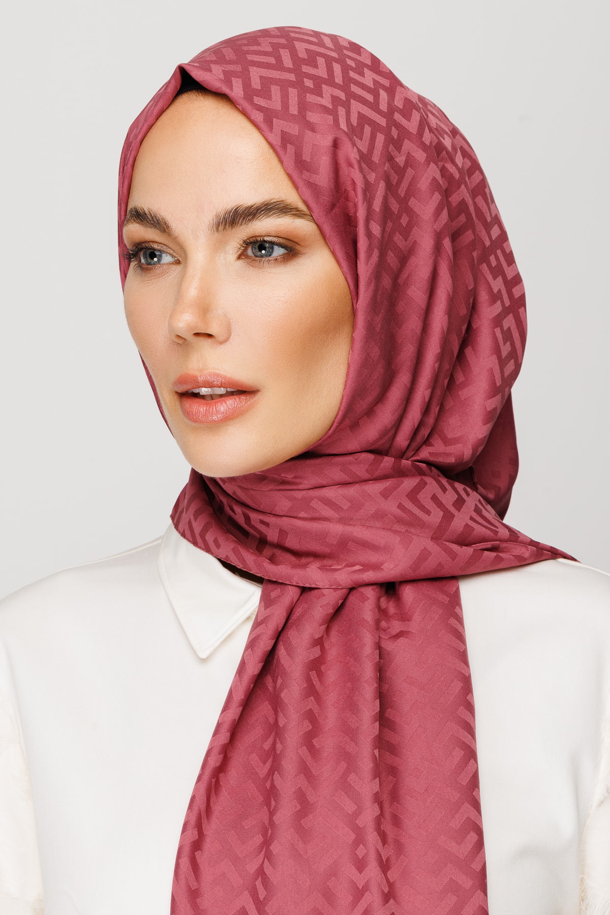 Z Pattern Silky Jacquard Shawl - Dried Rose