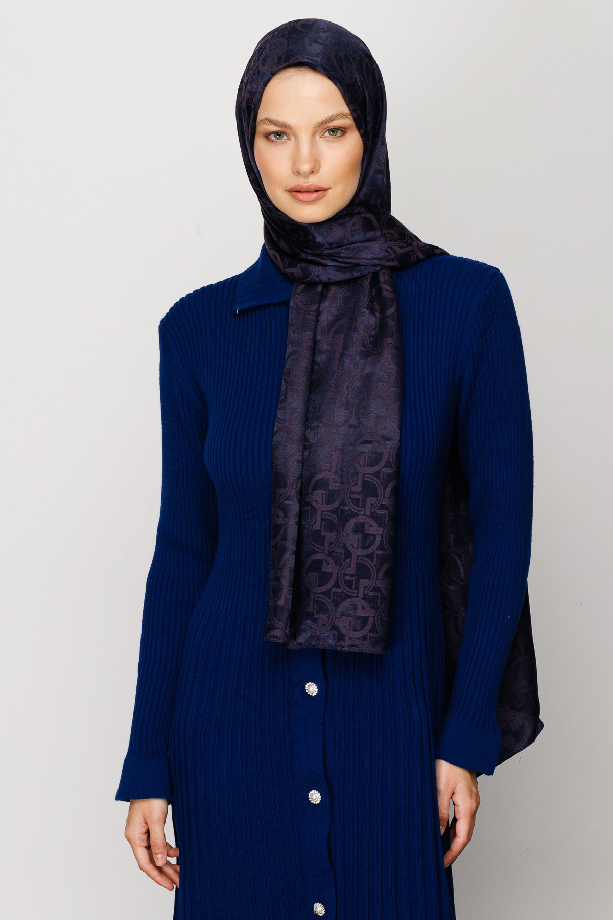 Longar Pattern Shiny Jacquard Shawl - Navyblue