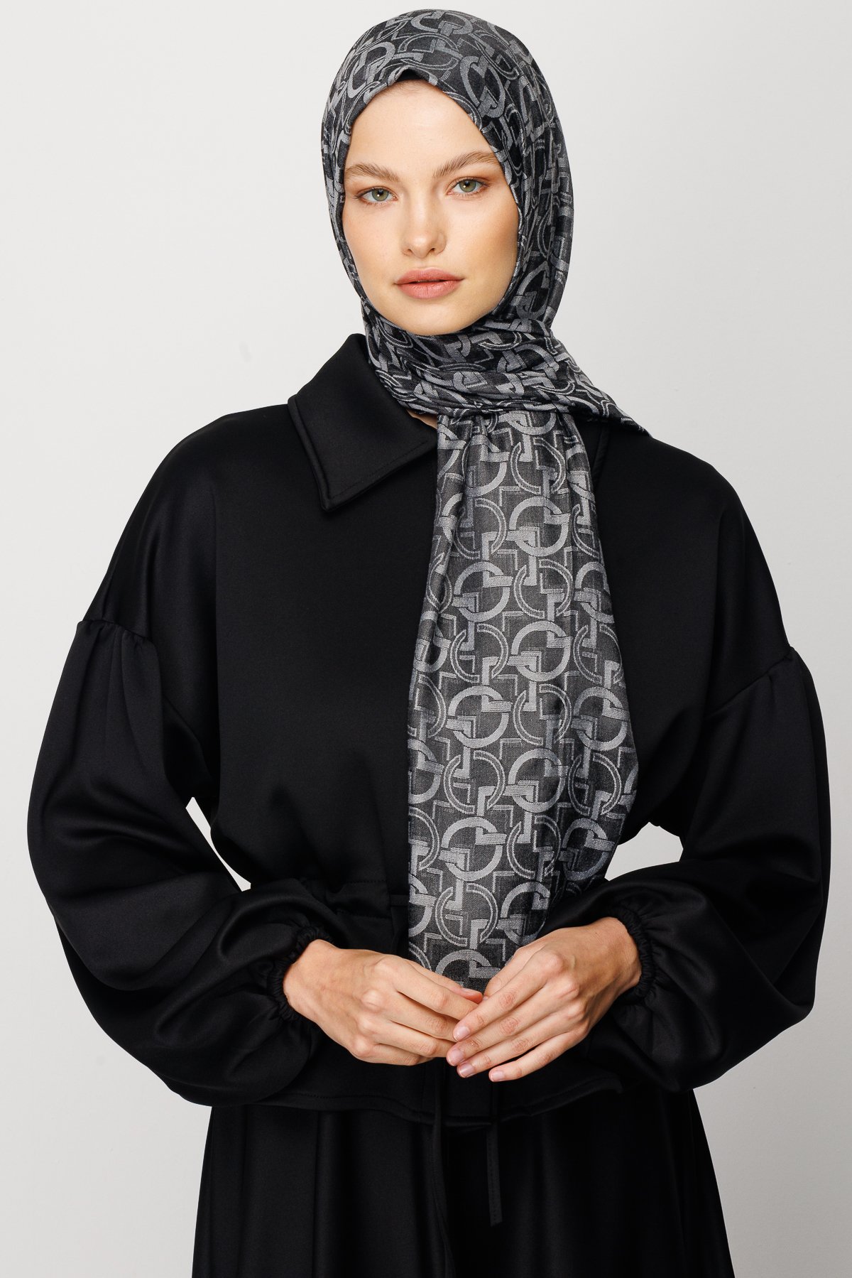 Longar Pattern Shiny Jacquard Hijab