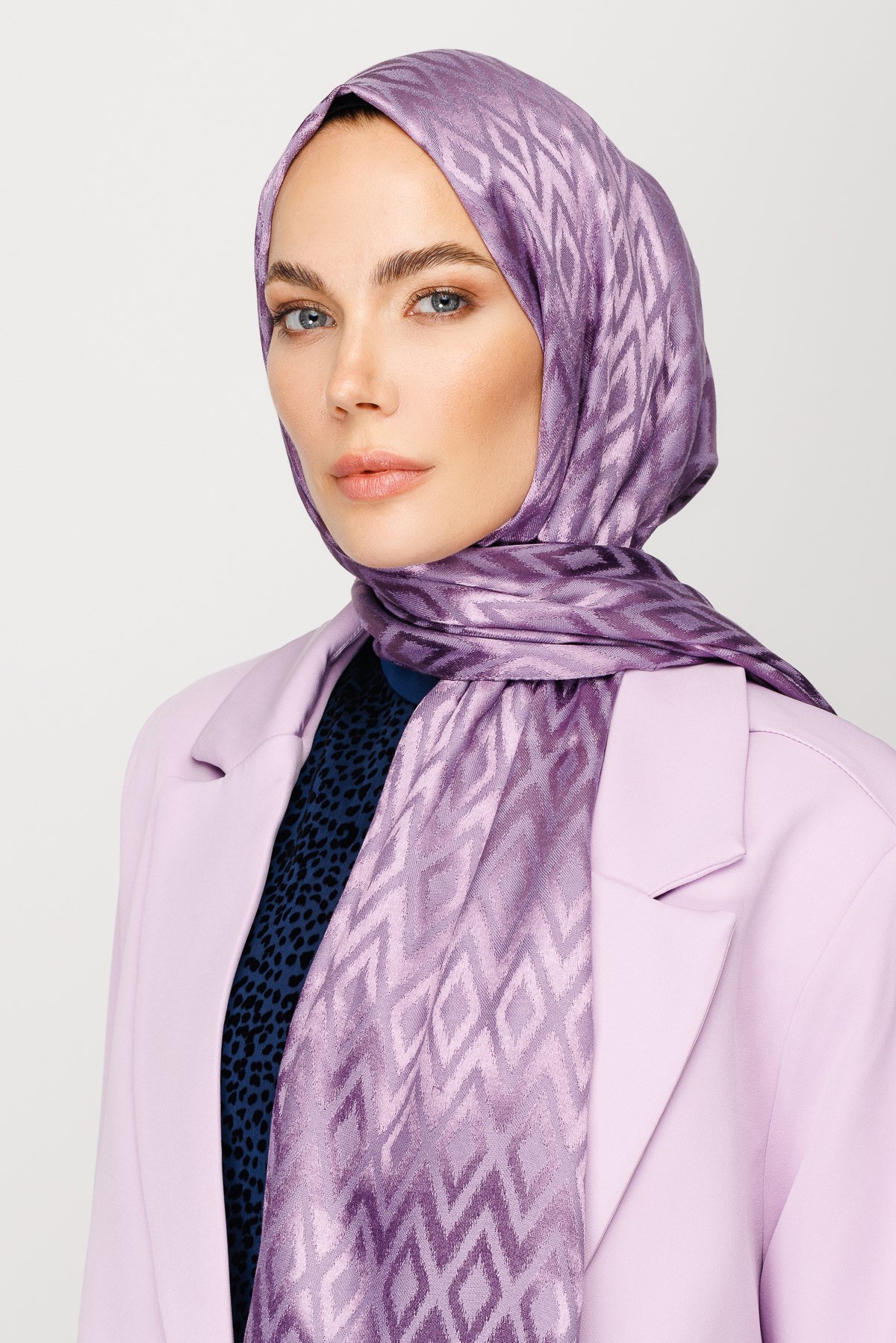Karo Pattern Shiny Jacquard Shawl - Lavender