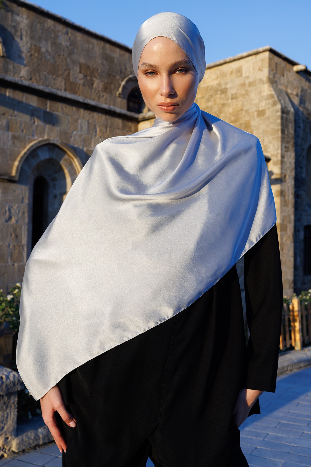 Diamond Aura Shawl - Silver