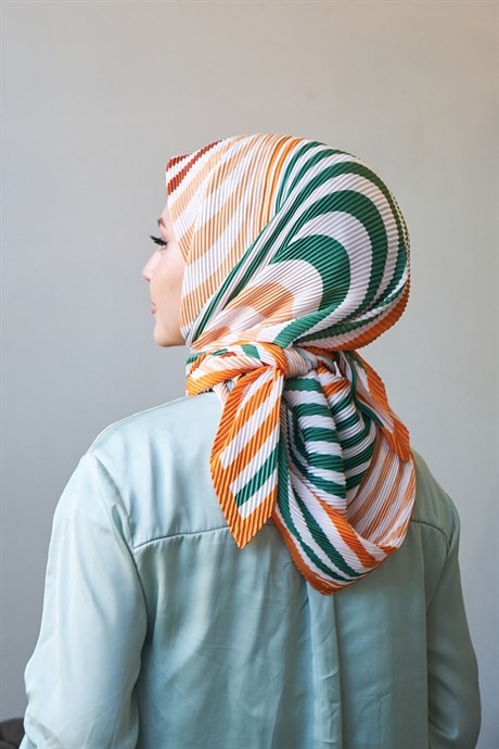 Zebra Pattern Pleated Scarf