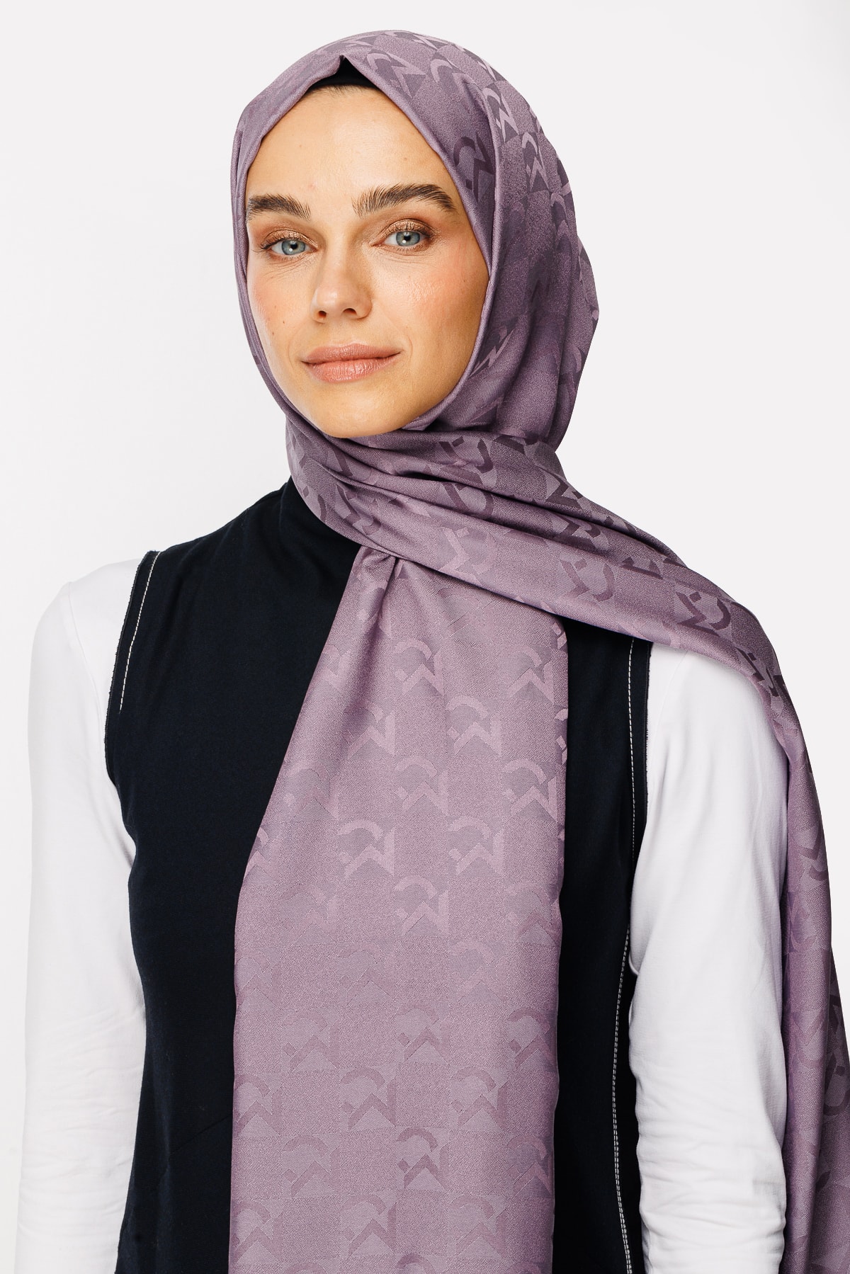 MC Pattern Jacquard Shawl - Violet