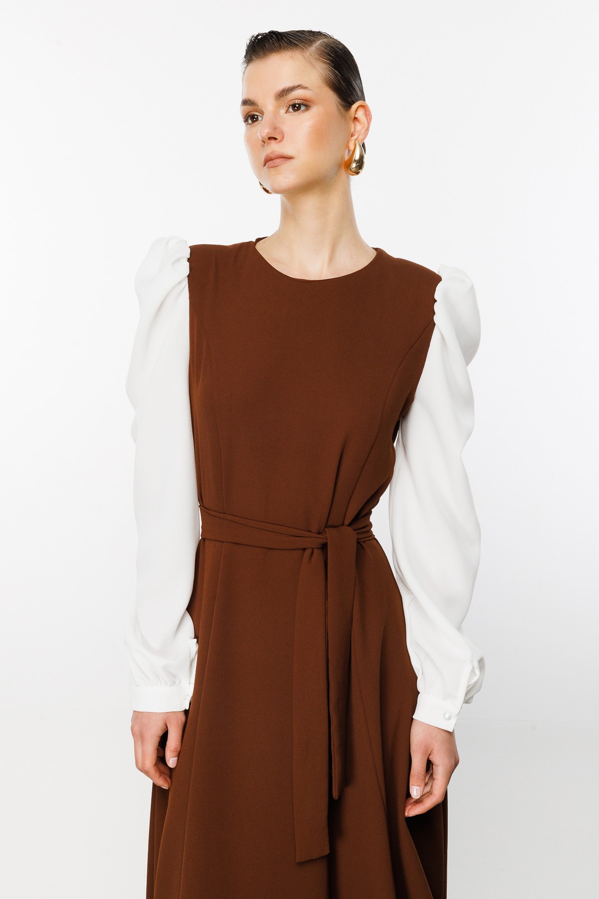 Shoulder Detailed Belted Dress