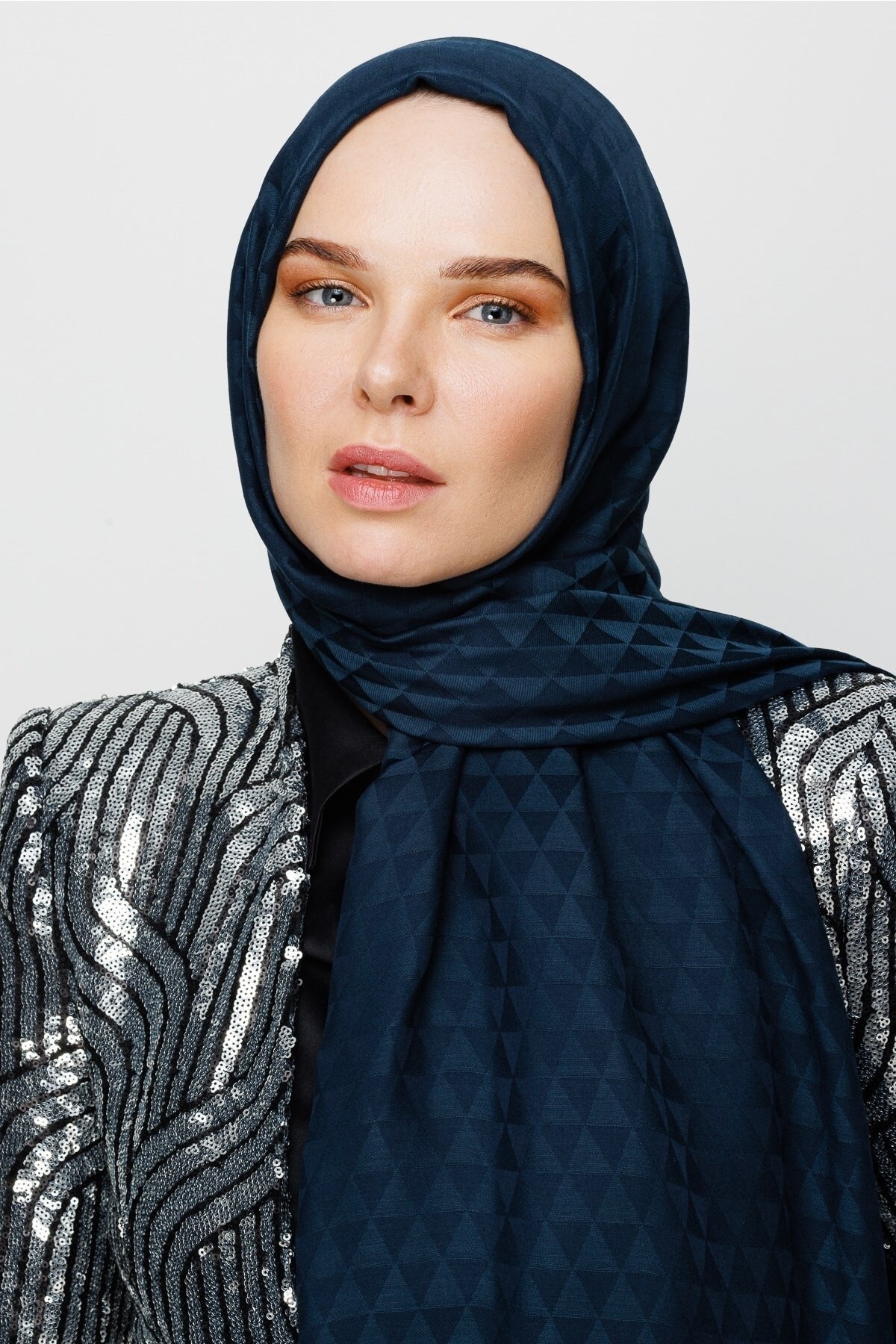 Prism Pattern Cotton Jacquard Hijab