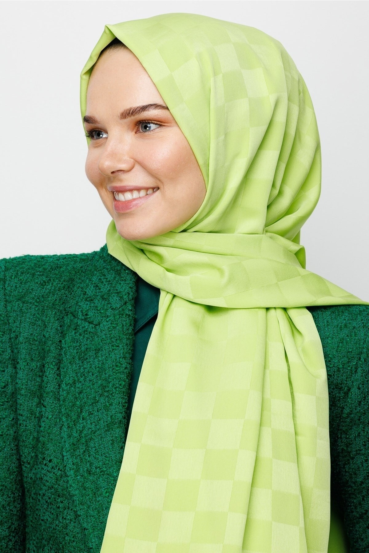 Fıstık Yeşili Dama Desen İpeksi Jakar Şal