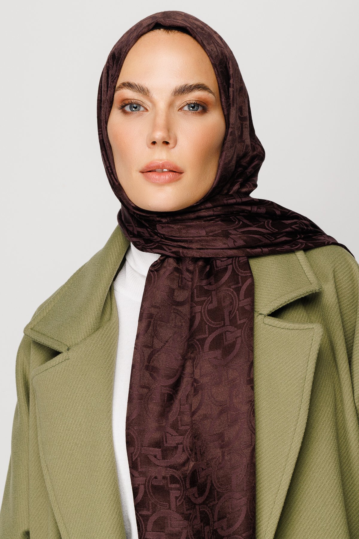 Gemustertes Glänzendes Jacquard Hijab