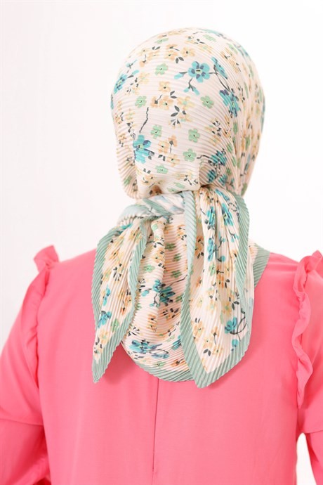 Jardin Pattern Pleated Scarf