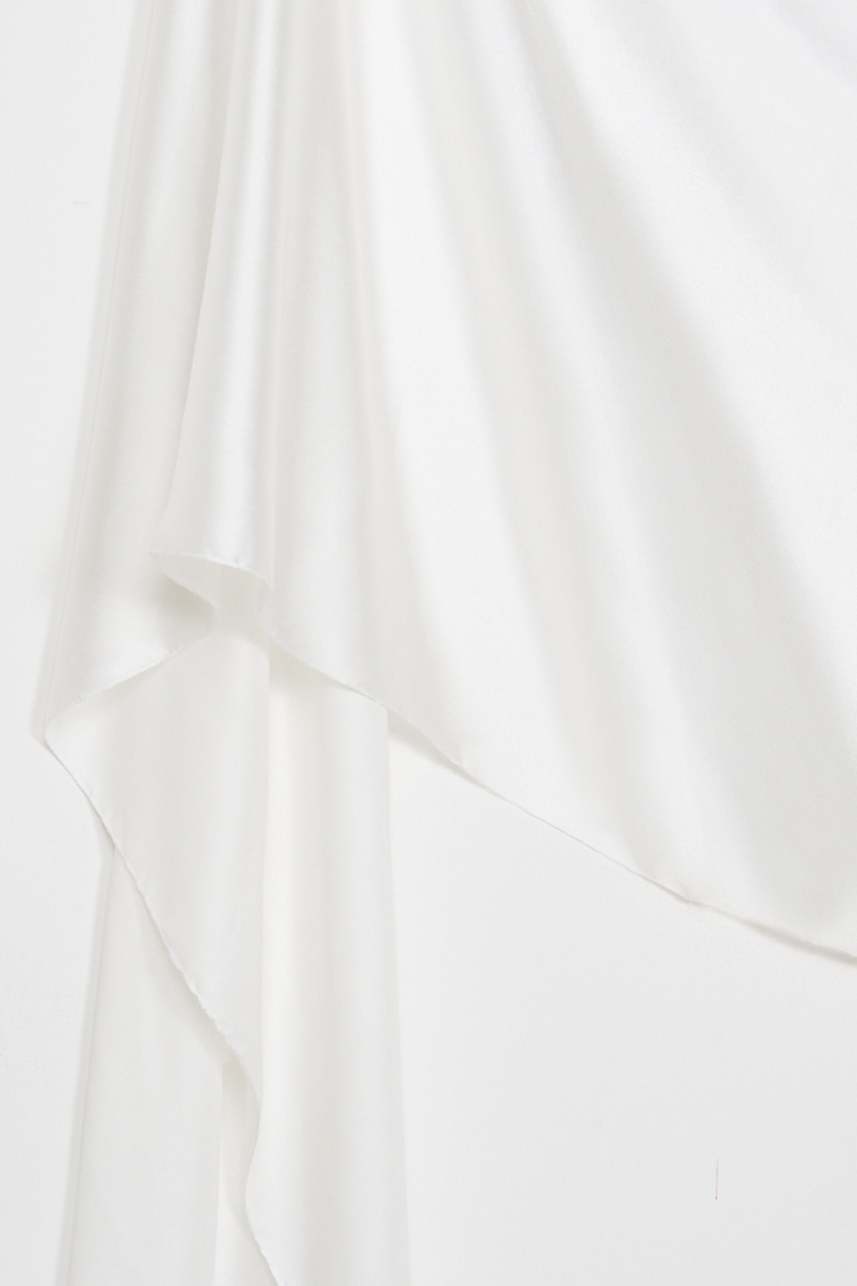 Diamond Aura Shawl - Ecru