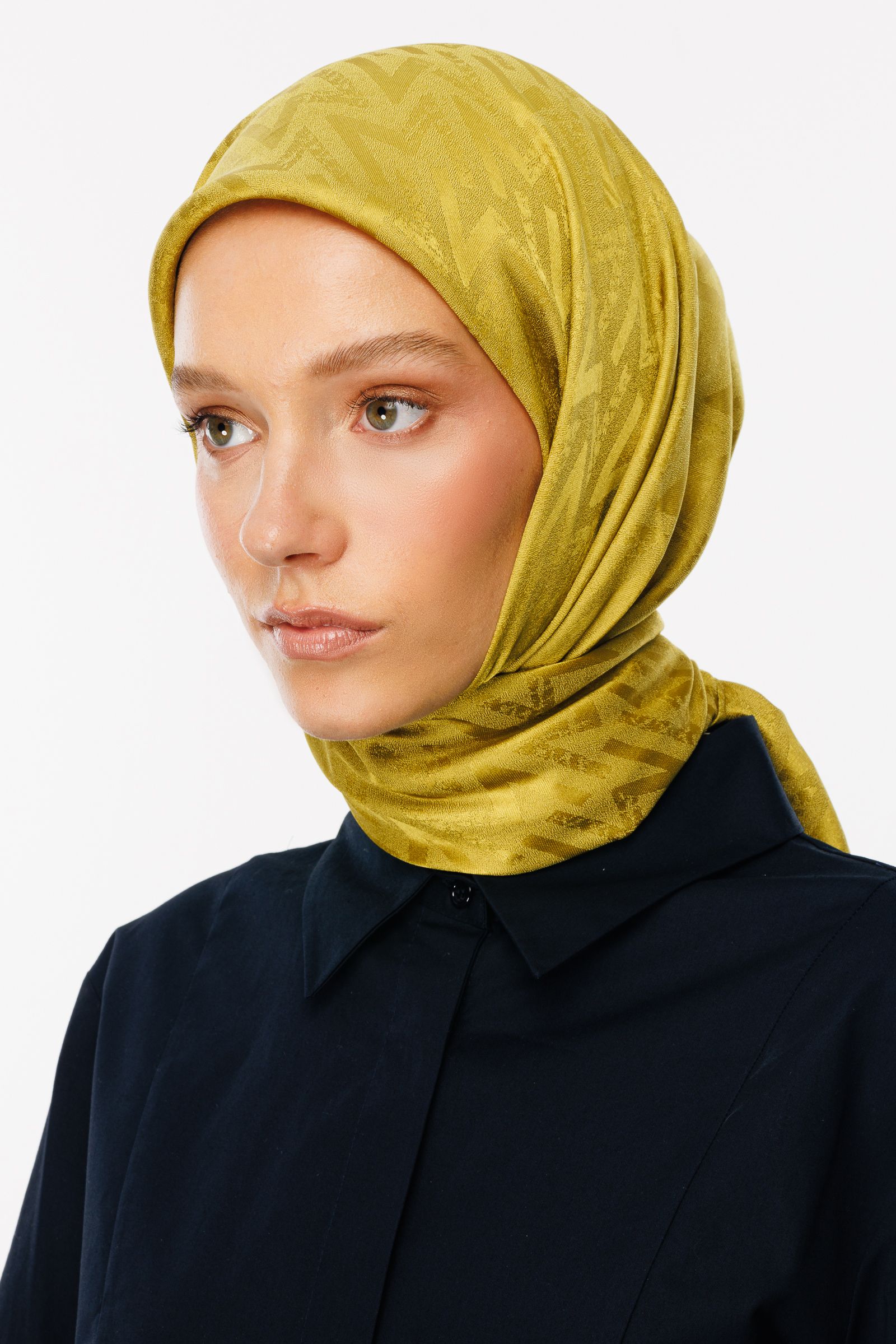 Nova Pattern Luxury Jacquard Scarf - Olive Green