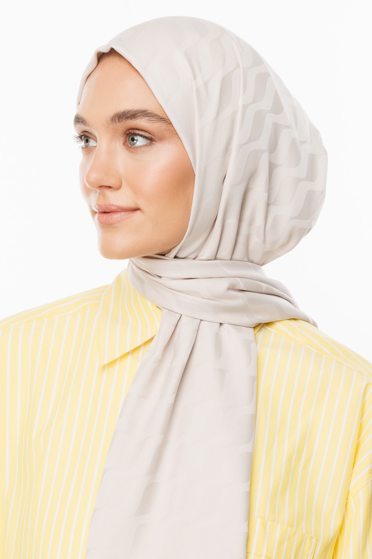 Wave-Pattern Silky Jacquard Shawl - Stone Color
