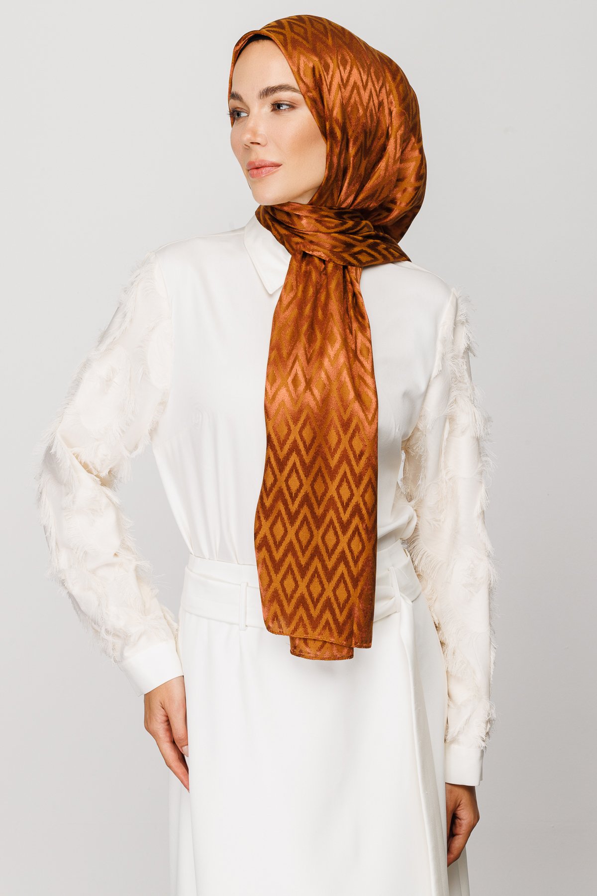 Karo Pattern Shiny Jacquard Shawl - Copper